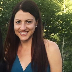 Meet your Posher, Caroline